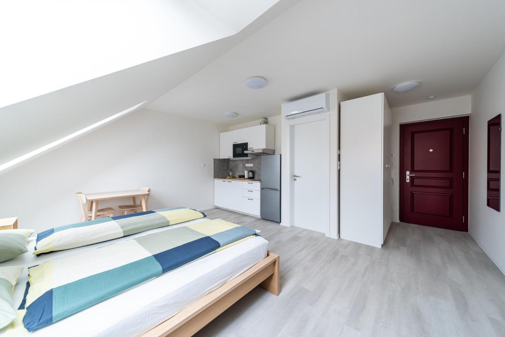 Apartments Borivojova 63 プラハ エクステリア 写真
