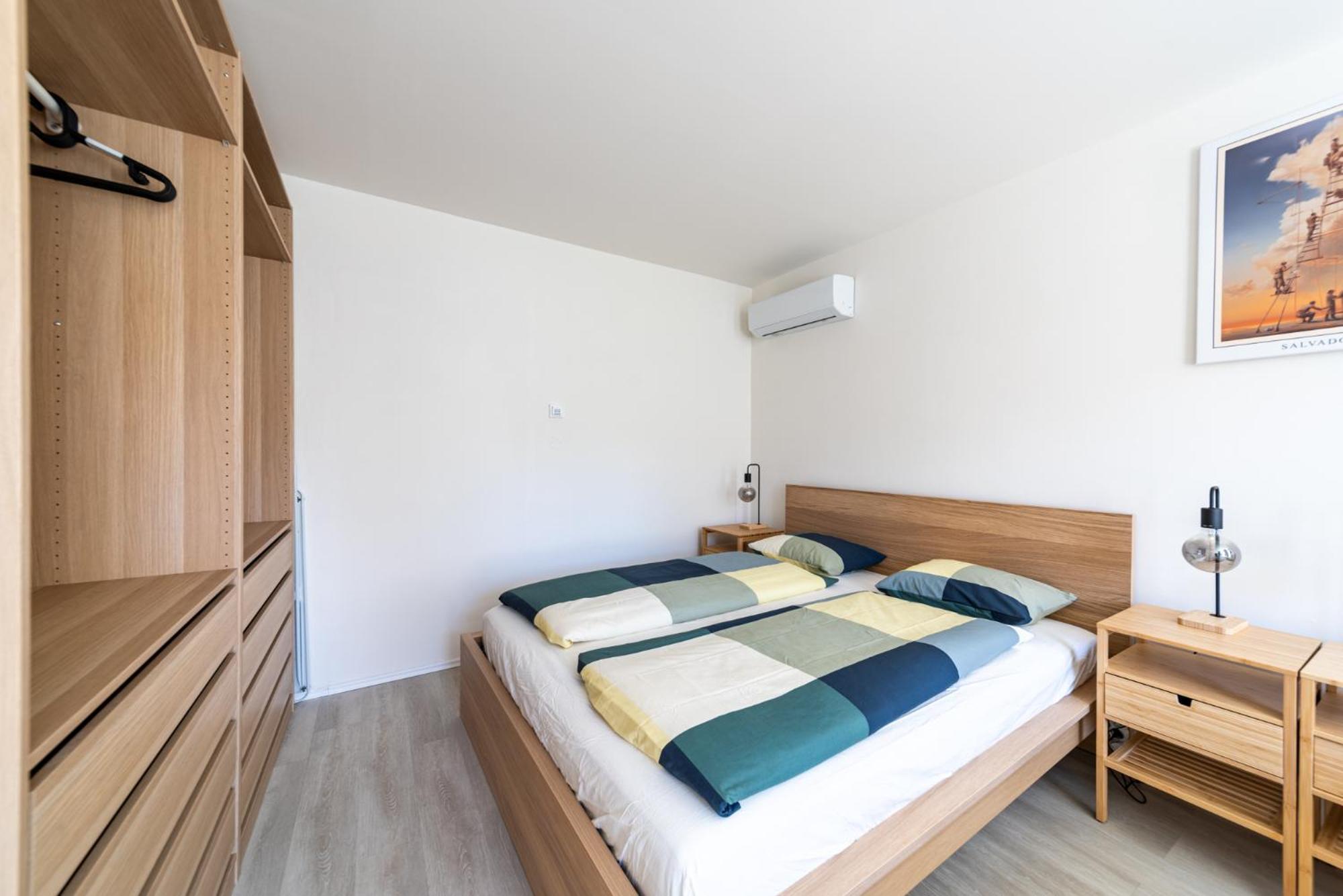 Apartments Borivojova 63 プラハ エクステリア 写真