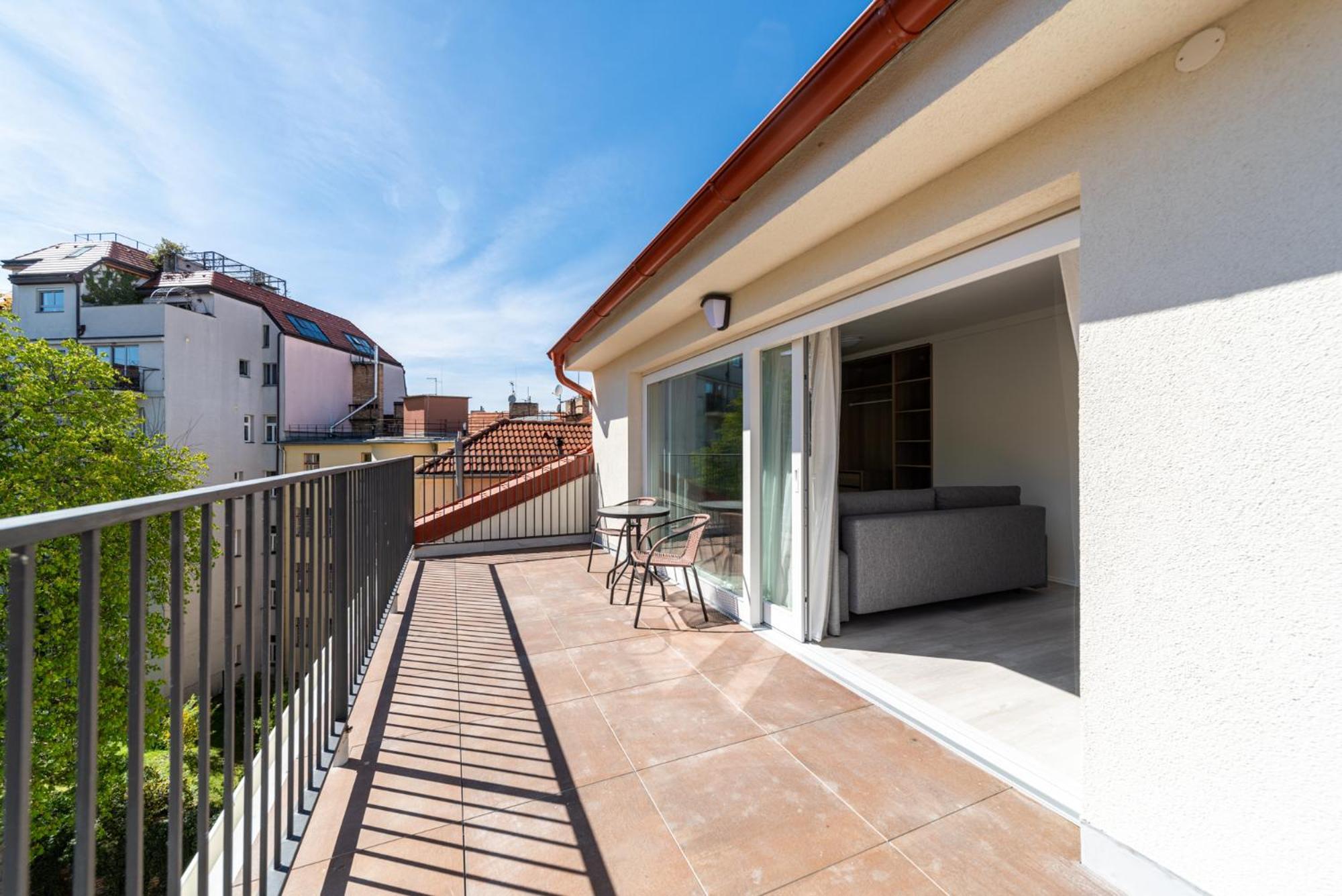 Apartments Borivojova 63 プラハ エクステリア 写真