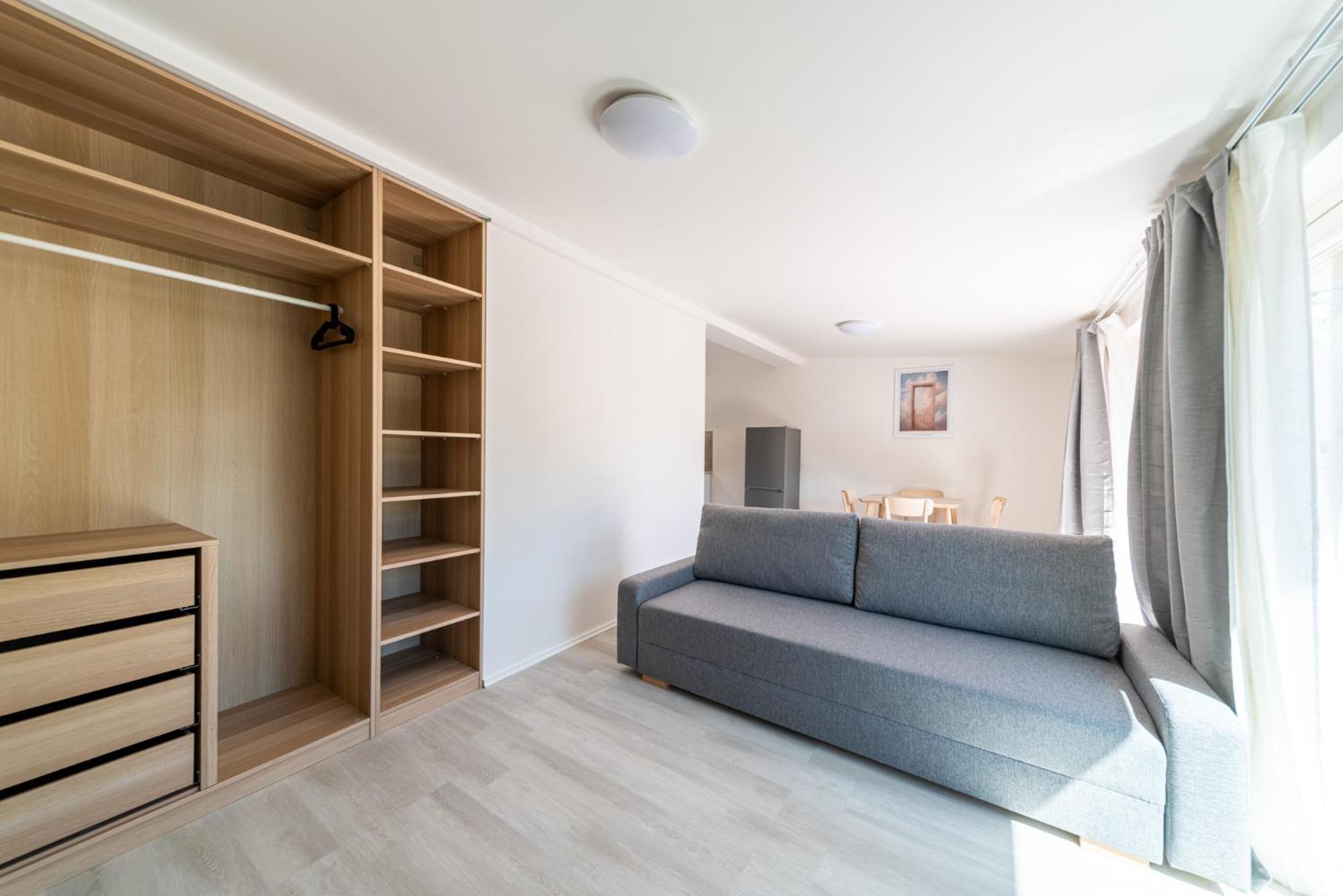 Apartments Borivojova 63 プラハ エクステリア 写真